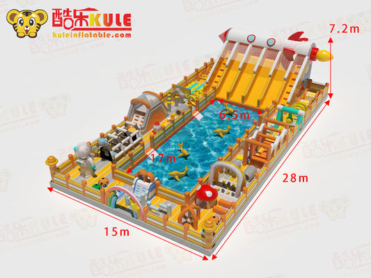 Pvc Tantangan Hambatan Kastil Air Inflatable Sekitar Kolam Renang