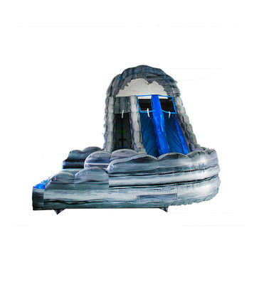 Slide inflatable yang sempurna untuk acara di luar ruangan dan taman hiburan