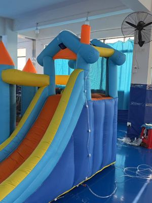 Polyester Oxford Inflatable Blue and Orange Water Slide Untuk Anak-anak Taman Hiburan