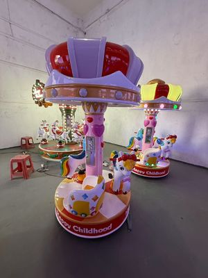 Mobil Rocking yang Mengoperasikan Koin Musik Dinamis Dan Lagu Yang Menghibur Untuk Anak-anak