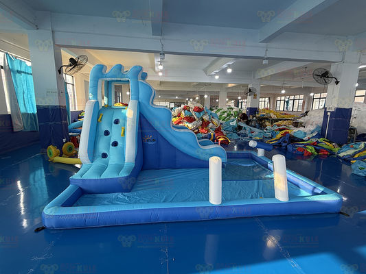 Polyester Oxford Air Slide Biru Inflatable Dengan Bola Samudra Untuk Anak-anak Taman Hiburan