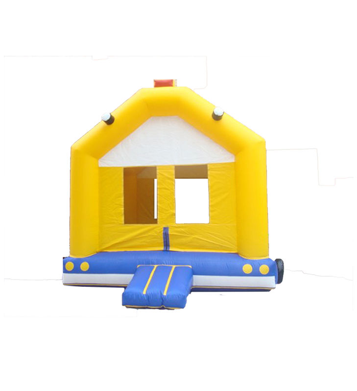 Warna Kuning Model Sederhana Inflatable Bouncy Castle 5*5*5m
